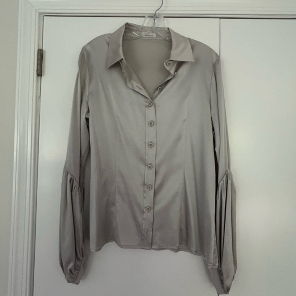 NWOT Pinko Gray Silk Button Down Size 10